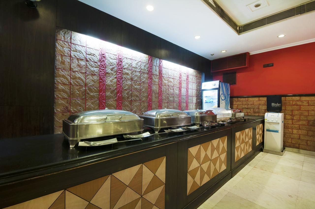 Hotel Regent Continental Delhi  Esterno foto