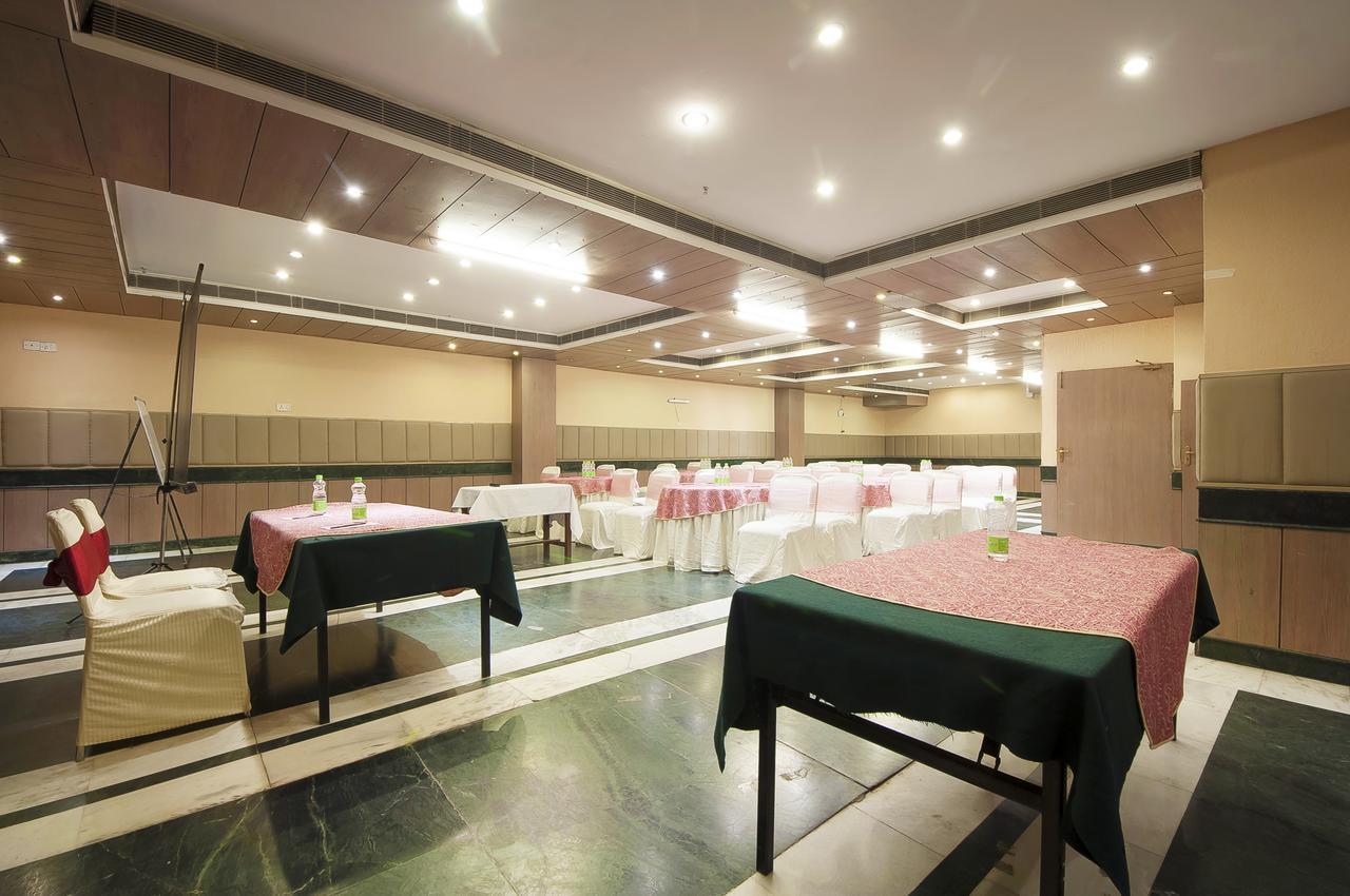 Hotel Regent Continental Delhi  Esterno foto