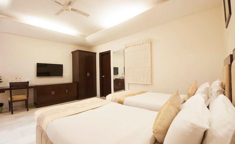 Hotel Regent Continental Delhi  Esterno foto
